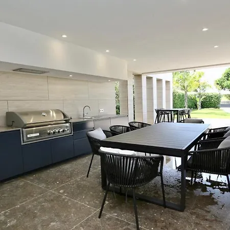 Casa Sempre, Luxury With 